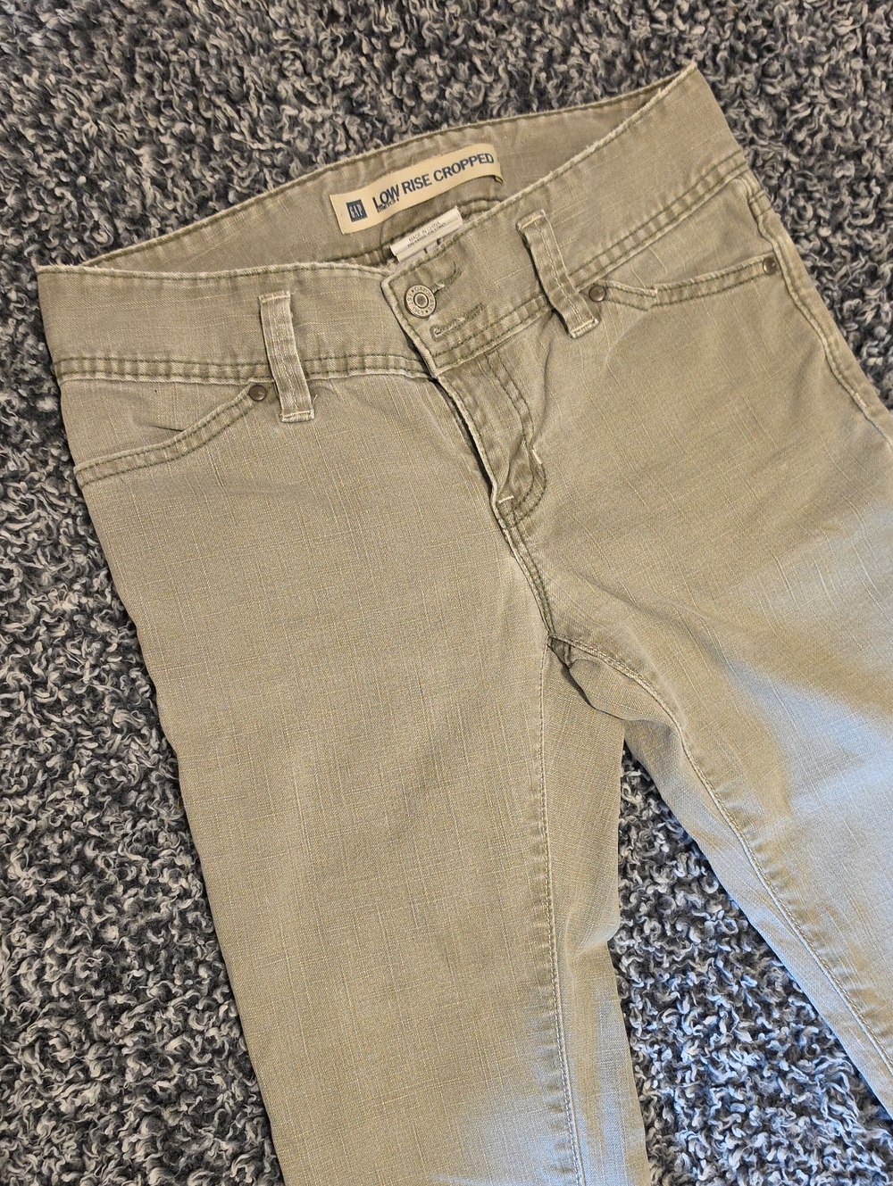 Womens GAP Cropped Jean